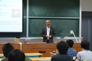 10月26日　長崎大学・石松隆和教授に特別講義を行っていただきました。