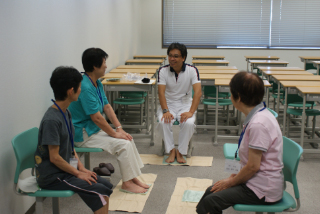 9月25日　東大先端研の田中敏明教授と共催で転倒予防教室を開催しました。