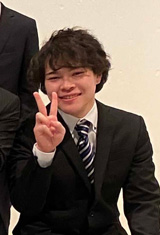 尾形充津帆