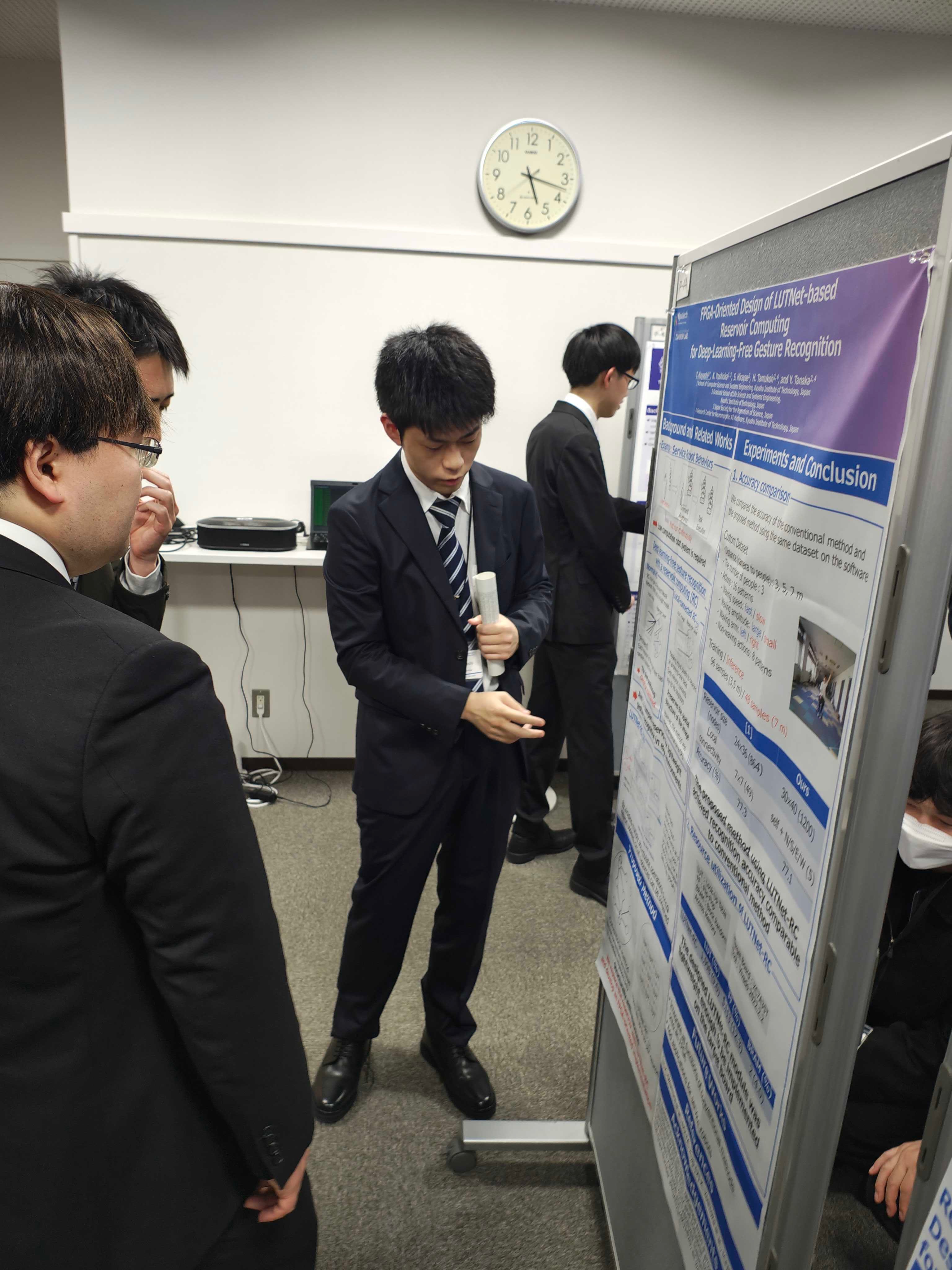 BFBC2026でポスター発表を行う様子