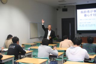 11月17日　石松先生（長崎大学）に特別講義を行っていただきました。