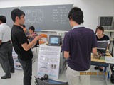 8月3日～4日　オープンキャンパス（工学部）でデモ展示を行いました。