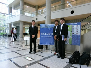 9月22日～23日　筑波で開催されたSICE Annual Conference2016において発表しました（中野，Romy）．また，Wang先生（台湾大）とも旧交をあたためました．